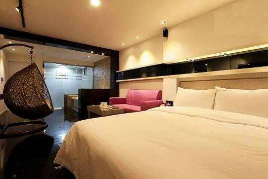 Daniel Campanella Hotel 2*